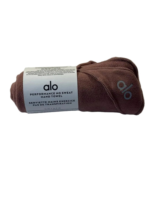 Performance No Sweat Hand Towel