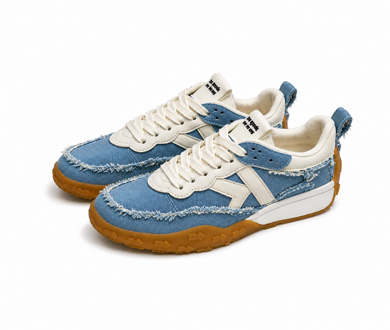K As In Kate Runner Light Deni 9   B