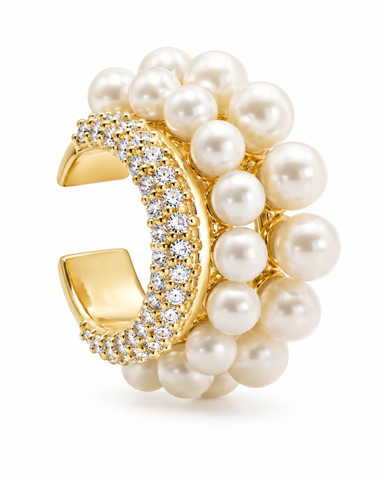 Girlie Pearlie Ear Cuff