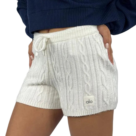 Cable Knit Winter Bliss Short