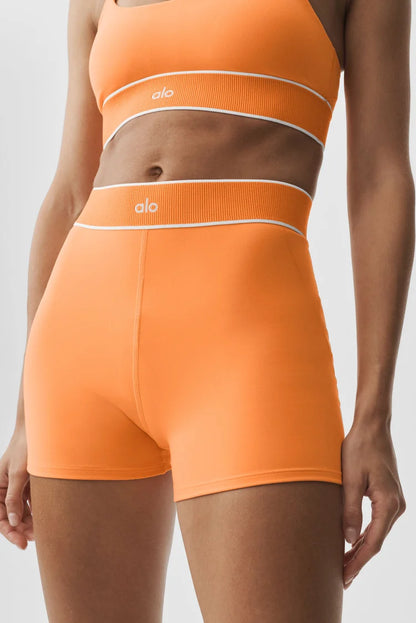 ALO Softsculpt High-Waist Amp It Up corto de 3"