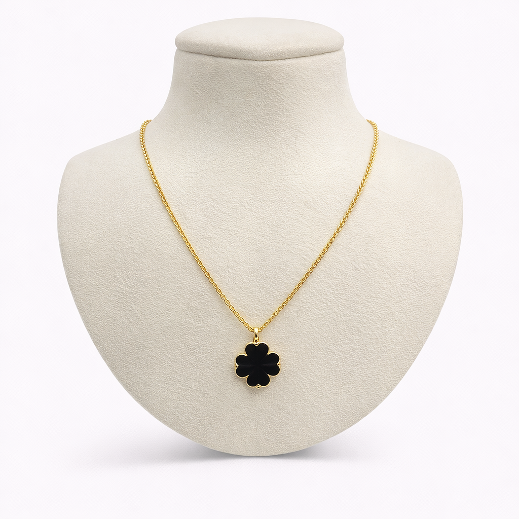 Spade Flower Mini Pendant