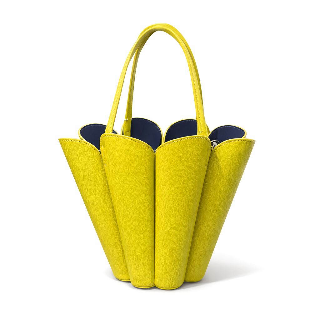 The Spade Flower Bucket Bag