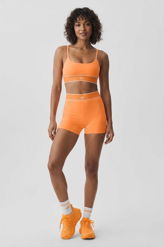 ALO Softsculpt High-Waist Amp It Up corto de 3"